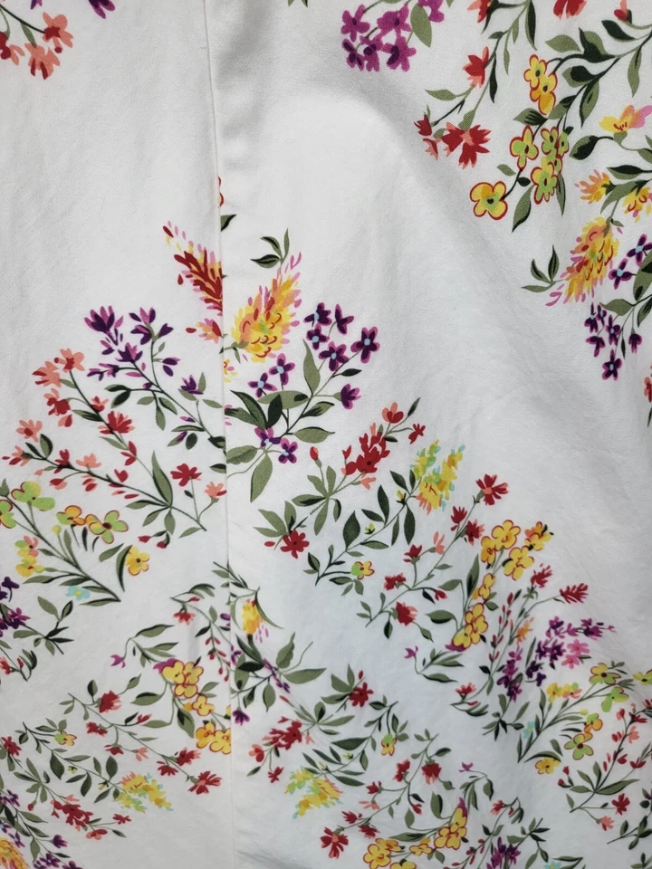 R & K ORIGINALS CREAM FLORAL SLEEVELESS KNEE LENGTH WOMENS DRESS - Image 3 of 4