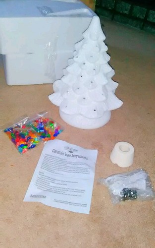 Vermont Country Store Tabletop Light Up White Ceramic Christmas Tree * Brand New - 第 2/12 張圖片