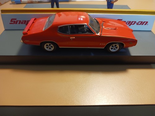 1:43 Scale Diecast Collectible Cars GTO Judge - Picture 4 of 4