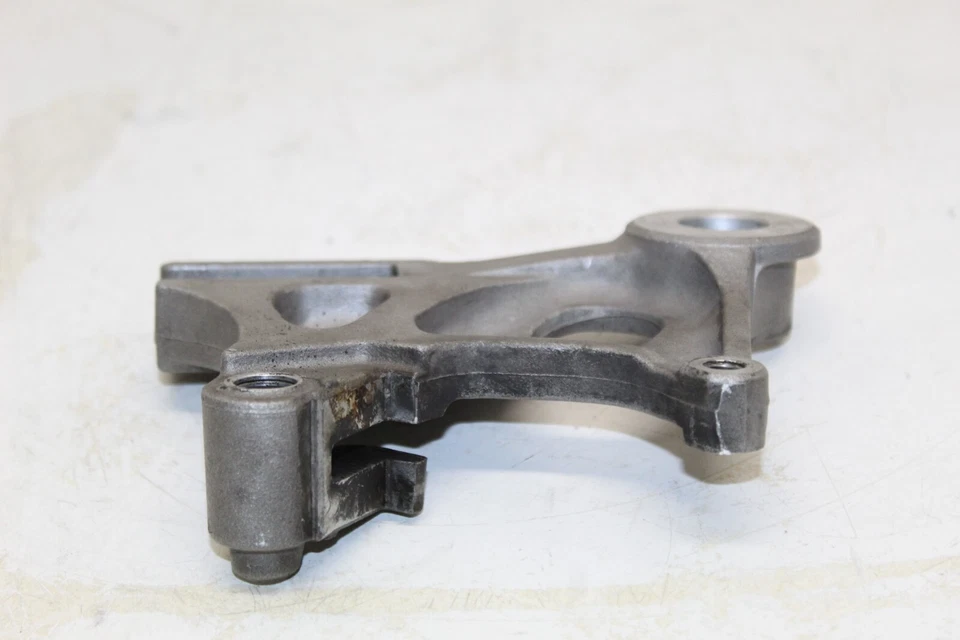 Soporte de montaje de freno trasero Honda Cbr600f4i 2005 Foto 3 de 4