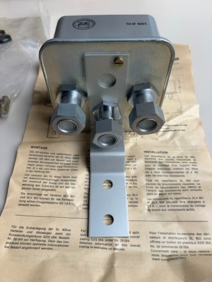 Fuba SLV 601 Antennenverteiler 2-fach 40-860 MHz 4 dB Neu OVP