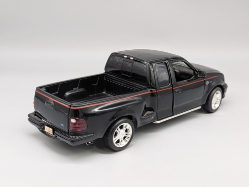 Ertl 1:18 Diecast Ford F150 Harley-Davidson Super Crew Pickup Limited Edition - Picture 9 of 15