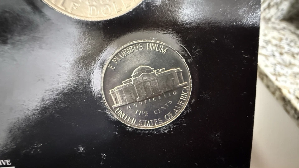 Rare 1981 First Commemorative Mint - Brilliant Uncirculated U.S. Coin Collection - Image 3 of 4