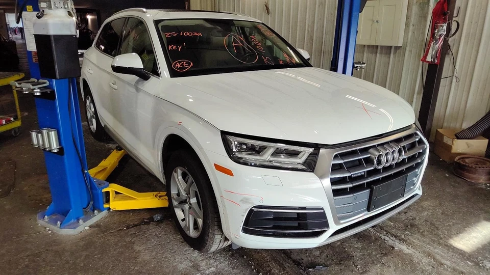 Radiator Fan Motor Fits 18-23 AUDI Q5 1096262 Foto 2 de 4