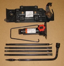 98 99 00 01 02 03 04 05-10 Ford Ranger CLUB CAB Jack Iron Kit Spare Tire Tools 8
