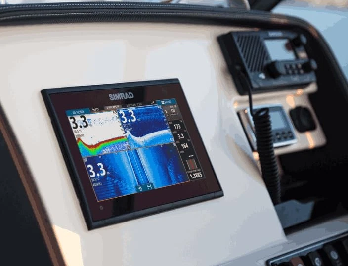 Simrad GO9 XSE 9" MFD w/ Transducer & C-MAP Discover Charts - Perfect Combo - Image 4 of 4