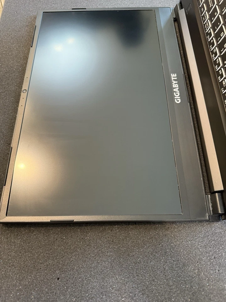 Gigabyte G5 MD Gaming Laptop I5-11400H 2.70GHz, 16GB RAM, 512GB SSD, 3050 Ti - Image 3 of 4