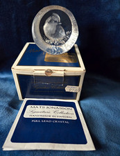Mats Jonasson Handmade Clear Lead Crystal Bird Paperweight Signature Collection