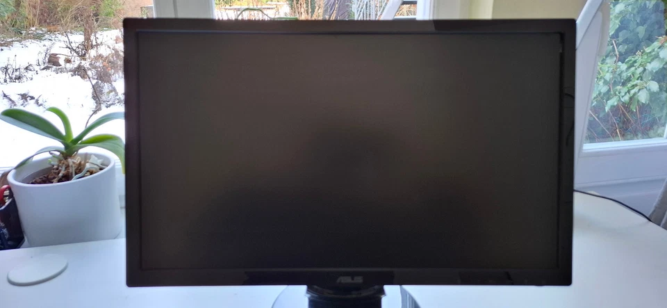 Flachbildmonitor ASUS VE228TR – Full HD |