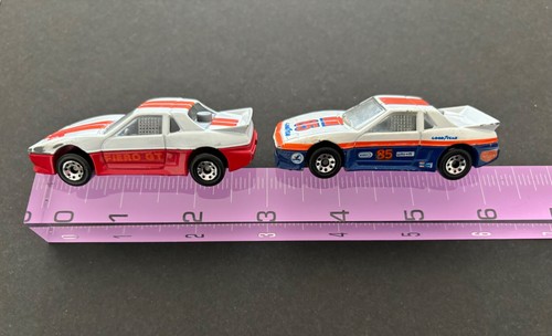 Lot of 2 Matchbox Pontiac Fiero 1985 Vintage Die Cast Toy Cars Macau 1:56 Scale - Picture 4 of 8