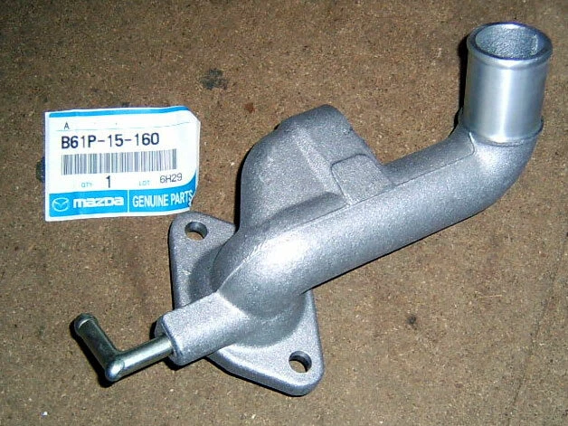 MAZDA MX-5 Roadster genuina BOMBA DE AGUA ENTRADA B61P-15-160 OEM Foto 4 de 4