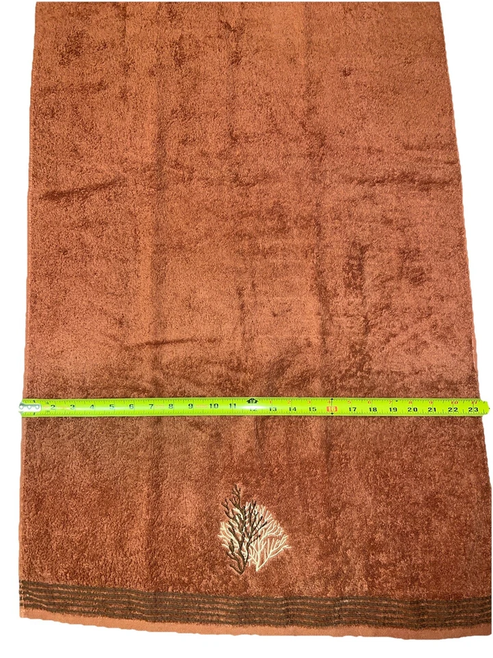 Kassa Fina Brown Clay Embroided Tree Set Of 2 Bath 2 finger - Image 4 of 4