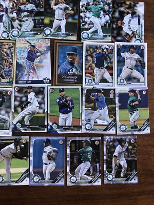 おじこんヘンダーソン、カブレラオルティズ、ロビンソントムシーバージョンソン Seattle Mariners Cards Includes Griffey Jr, Cano, Ichiro, Kikuchi