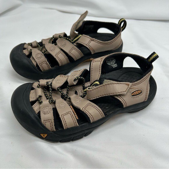Sandali sportivi marroni impermeabili KEEN bambini giovani taglia 13 Newport H2 1006001 usati in ottime condizioni