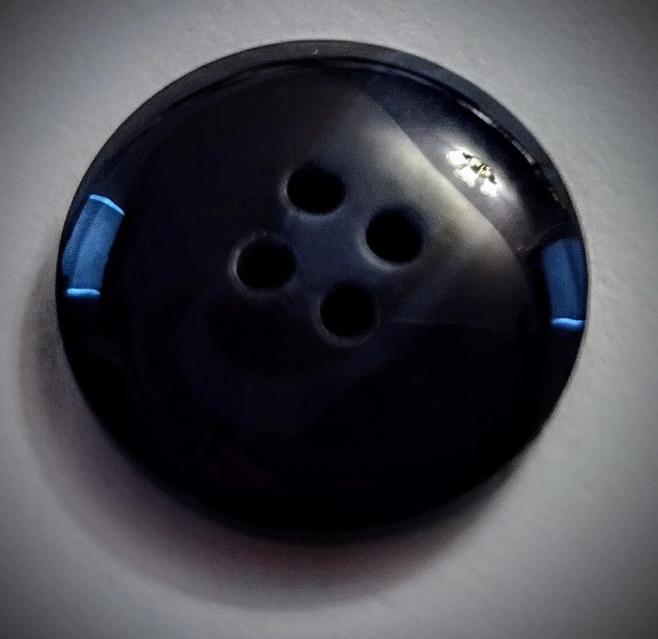 5/8" Navy Heavy Craft/Clothing Buttons - Image 4 of 4