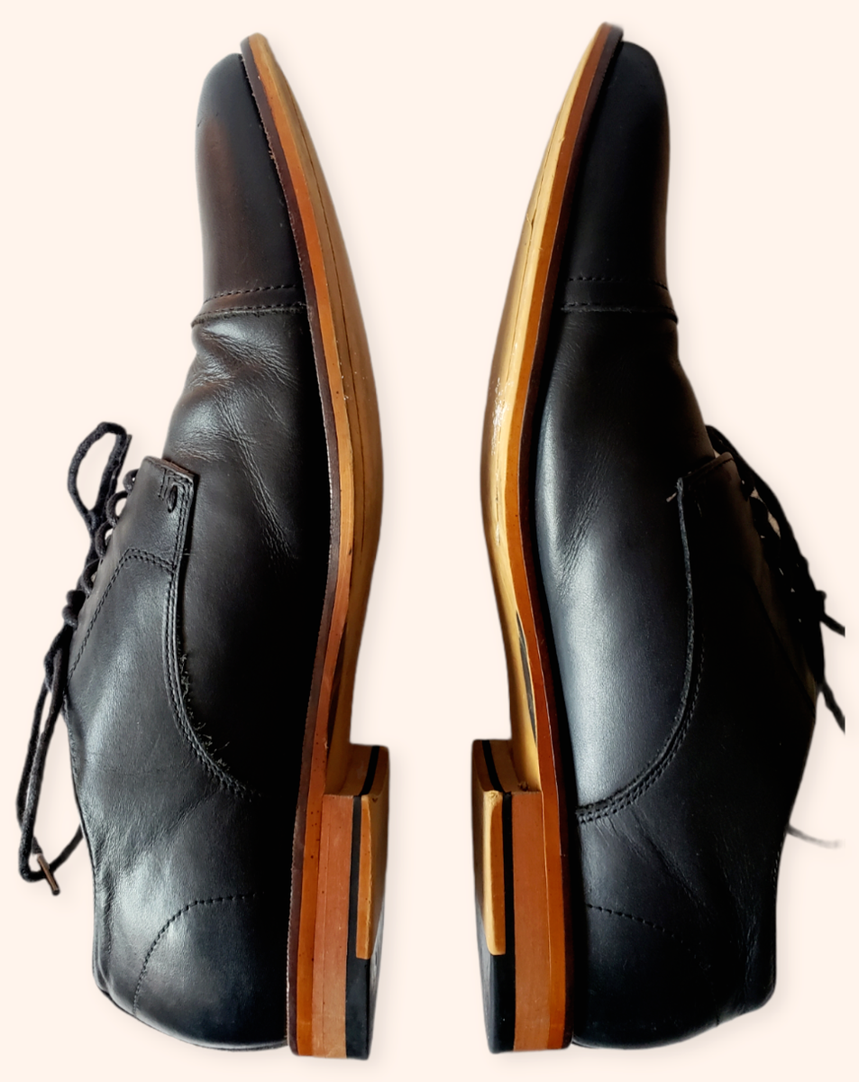 Aston Grey Collection Men display picture 3