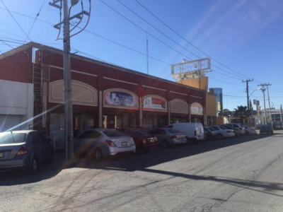 ?Local Renta Plaza Santo Niño 8,000 ?C?arrub ?R?2
