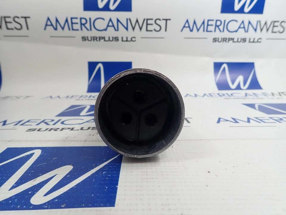 T&B RUSSELLSTOLL 3933 POWER CONNECTOR 20A 600V 30A 250V - Image 4 of 4