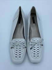 ARRAY Preowned Freedom Slip on White Genuine ...