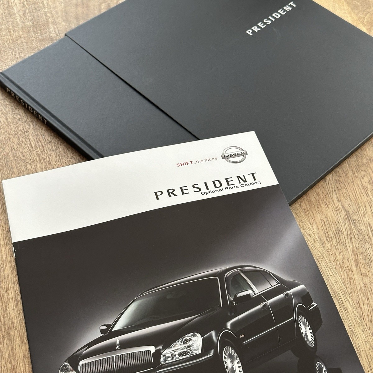 NISSAN PRESIDENT 2003 Japan Vintage Catalog Brochure Magazine JDM