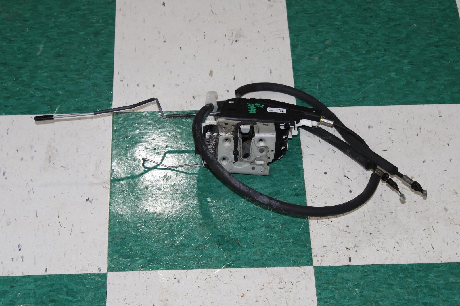 14-17 Ghibli Driver Left LF Door Lock Latch Release Actuator OEM Cables Factory