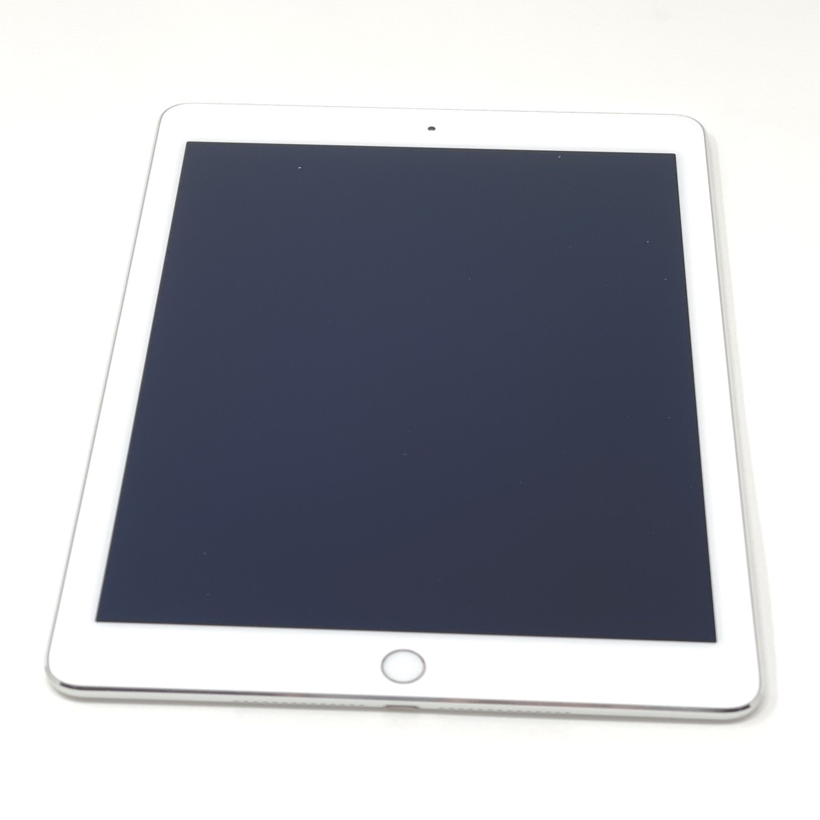 完動品iPad Air2(A1566)本体32GBシルバー送料込T4BUF Apple iPad Air 2 - 32GB - Silver Wi-Fi A1566 Good