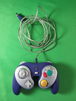 Nintendo GameCube Intec GC-5000-C Wired Controller Purple *PARTS ONLY*