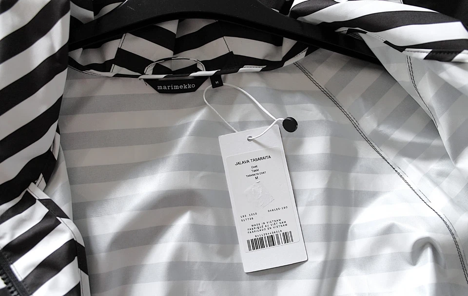 Marimekko Jalava Tasaraita (rain) coat black/white size M, design Annika Rimala - Image 3 of 4