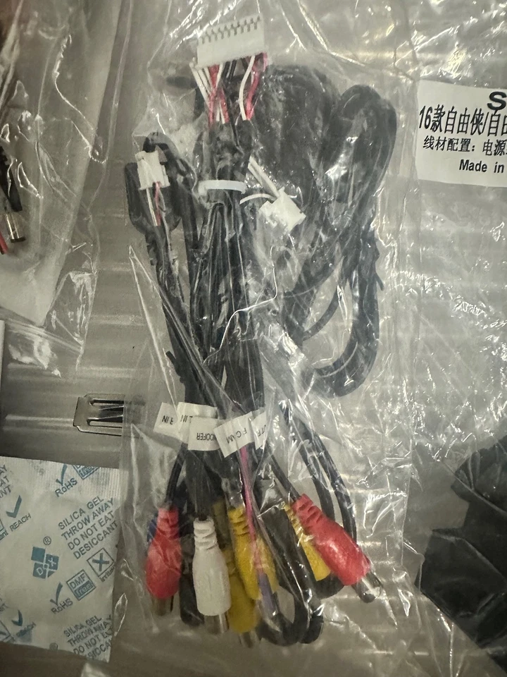 Cadillac ATS, CTS, SRX, XTS 2014-17 Apple CarPlay y Android Auto pantalla LCD de 8" Foto 4 de 4