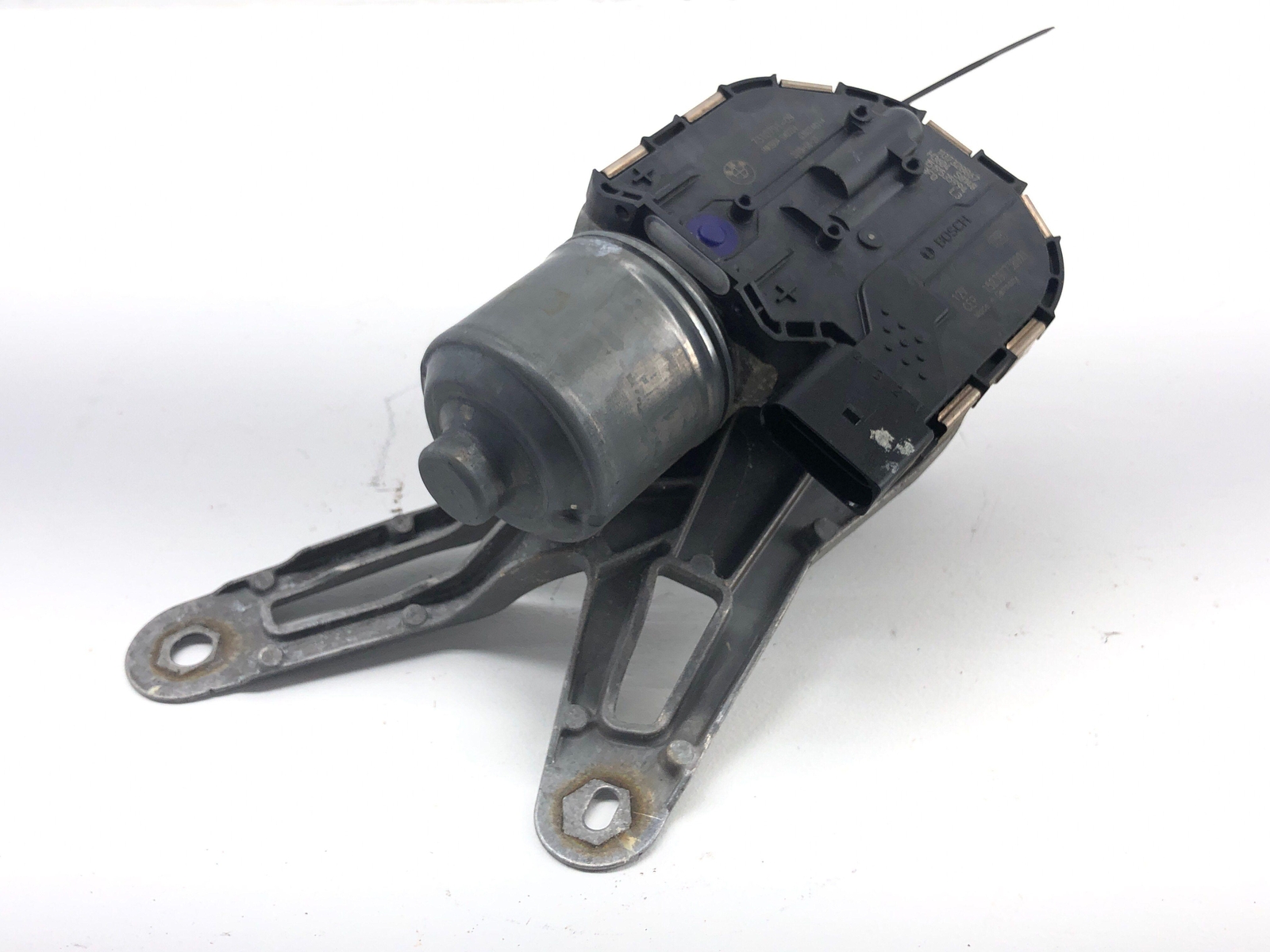 2014-2019 BMW I8 FRONT LEFT WINDSHIELD WIPER MOTOR OEM 2015 2016 2017 2018