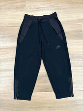 Nike Tech Fleece Women's Cropped Sweatpants XS Black Ankle Zippers Swoosh EUC