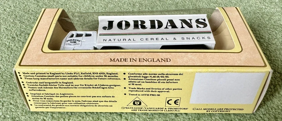 LLEDO PROMOTORS VINTAGE MODEL UK MADE 1995 8-WHEELER JORDANS - RARE - Image 3 of 3