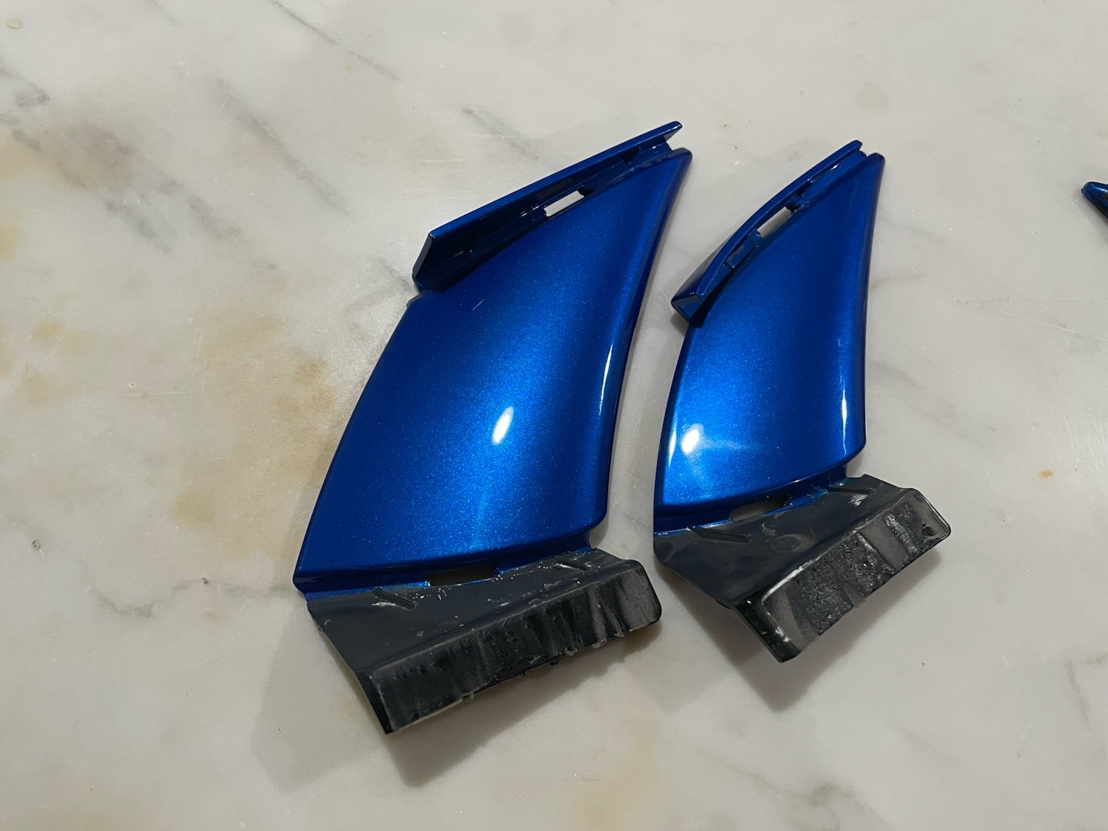 2024 Mclaren Artura Front Fender Vents Oem Blue