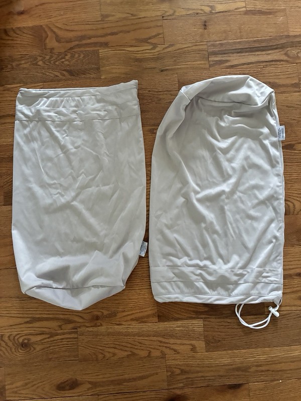 2 Dekor Waterproof drawstring bags 