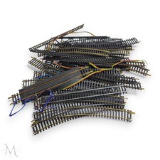 Tyco AHM Atlas HO Assorted Track 37pcs Curved Straight Rerailer Vintage