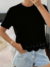 A Solid Color, Loose-Fitting, Round-Neck Short-Sleeve T-Shirt with Lace Stitch