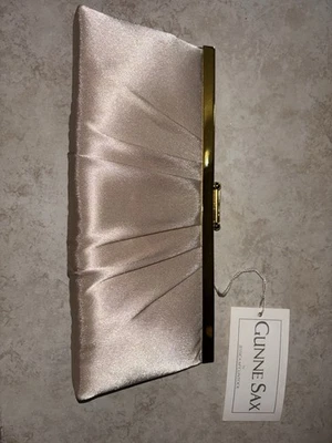 Gunne Sax By Jessica McClintock Champagne satin With Gold colored Chain - Image 1 of 2