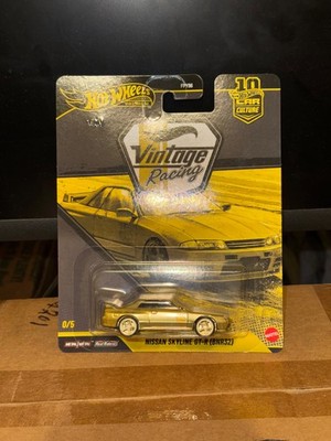 Hot Wheels Car Culture 2026 Vintage Racing Nissan SKYLINE GT-R BNR32 Gold Chase
