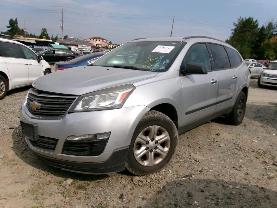 AC Compressor Fits 13-23 ENCLAVE 30704446 - Image 3 of 4