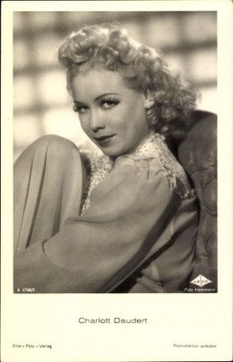 Postcard actress Charlott Daudert, portrait, autograph - 4885290