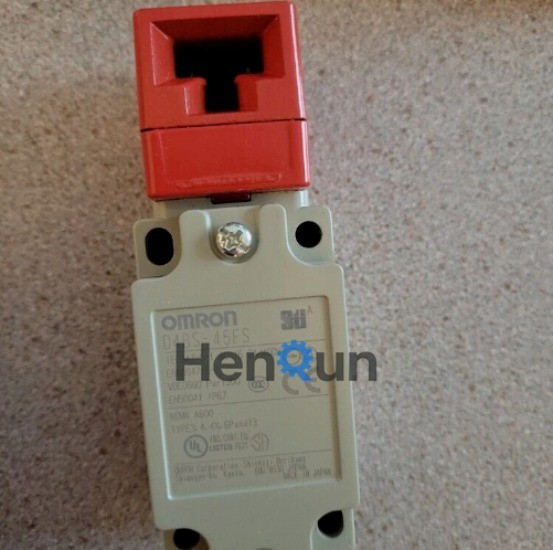 Omron D4BS-45FS NPT/D4BS45FSNPT Brand New Tape