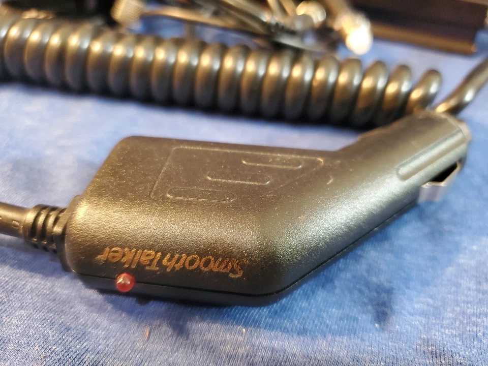 Smooth Talker BST850 Phone Signal Booster W Antenna, Charger And Adapter 12v DC  - image 3 of 4