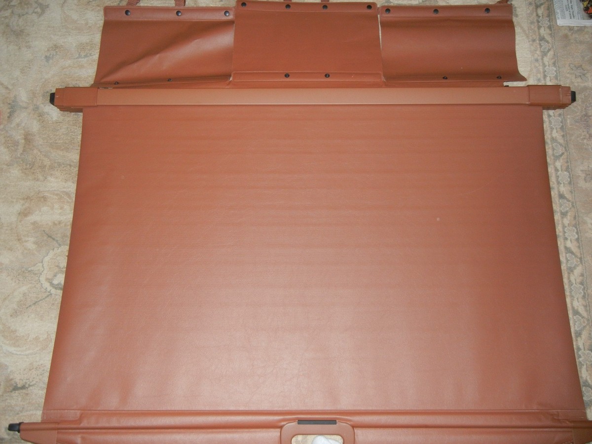 【かこページ】 2008-2018 Sequoia Rear Cargo Cover Red Rock Toyota Genuine OEM for
