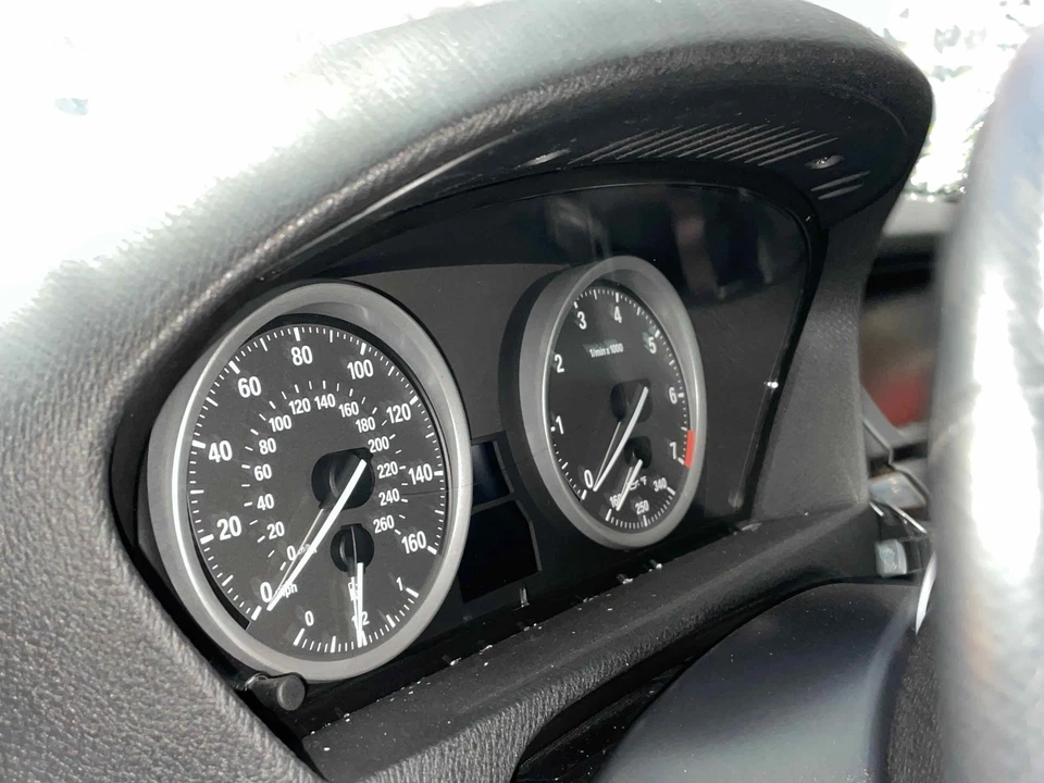 2011 BMW X6 xDrive50i OEM Speedometer Instrument Gauge Cluster 62119218868 08-10 - Image 2 of 4