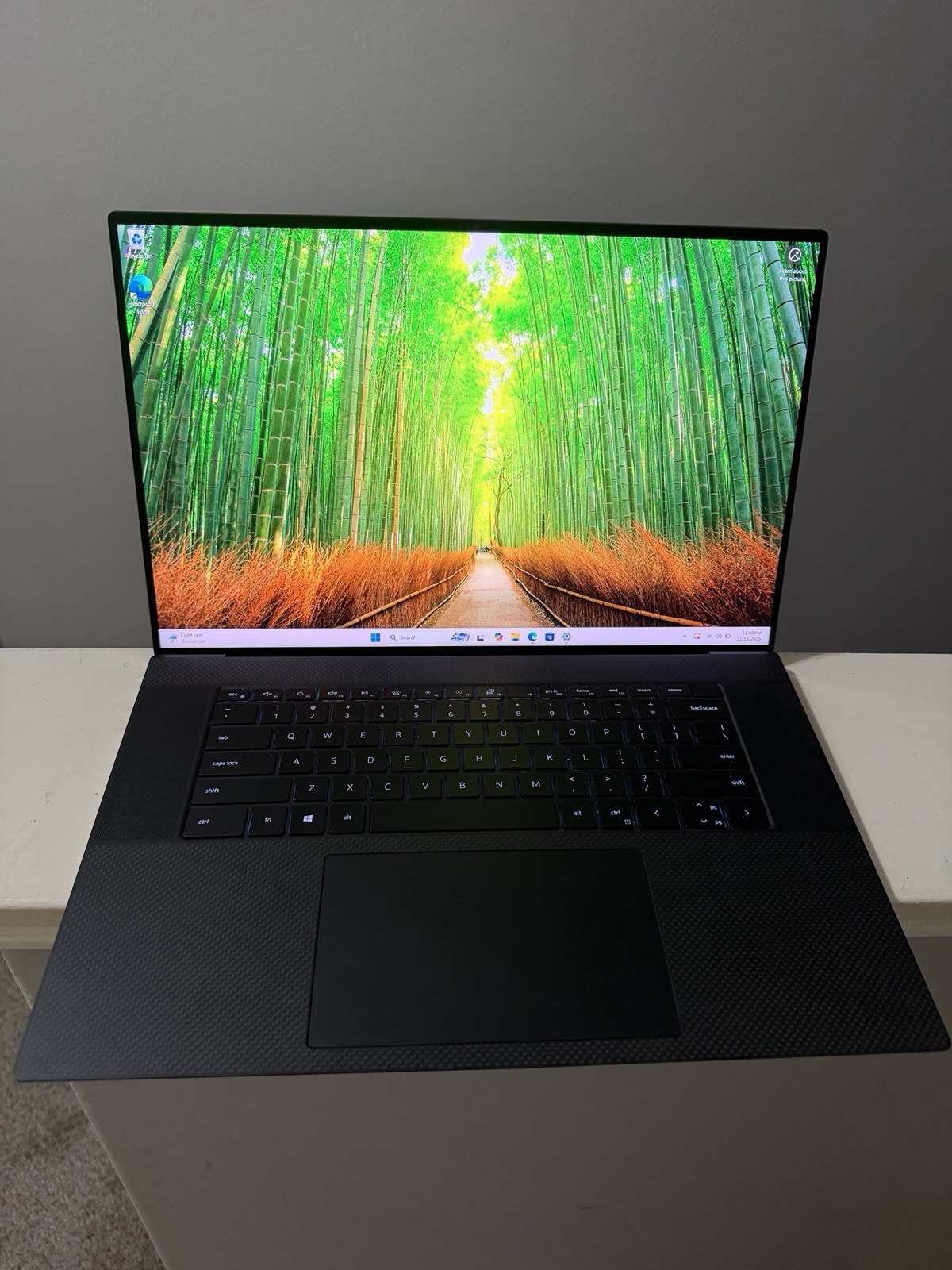 Dell XPS 17 9700 Touchscreen Laptop