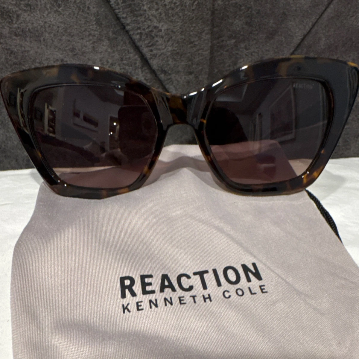 Kenneth Cole Reaction Plastic Frame Sunglasses for Women for  display picture 1