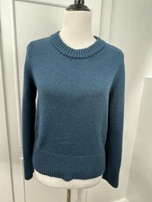 H Halston Sweater Woman's Medium Teal 100% Extra Fine Merino Wool Crewneck