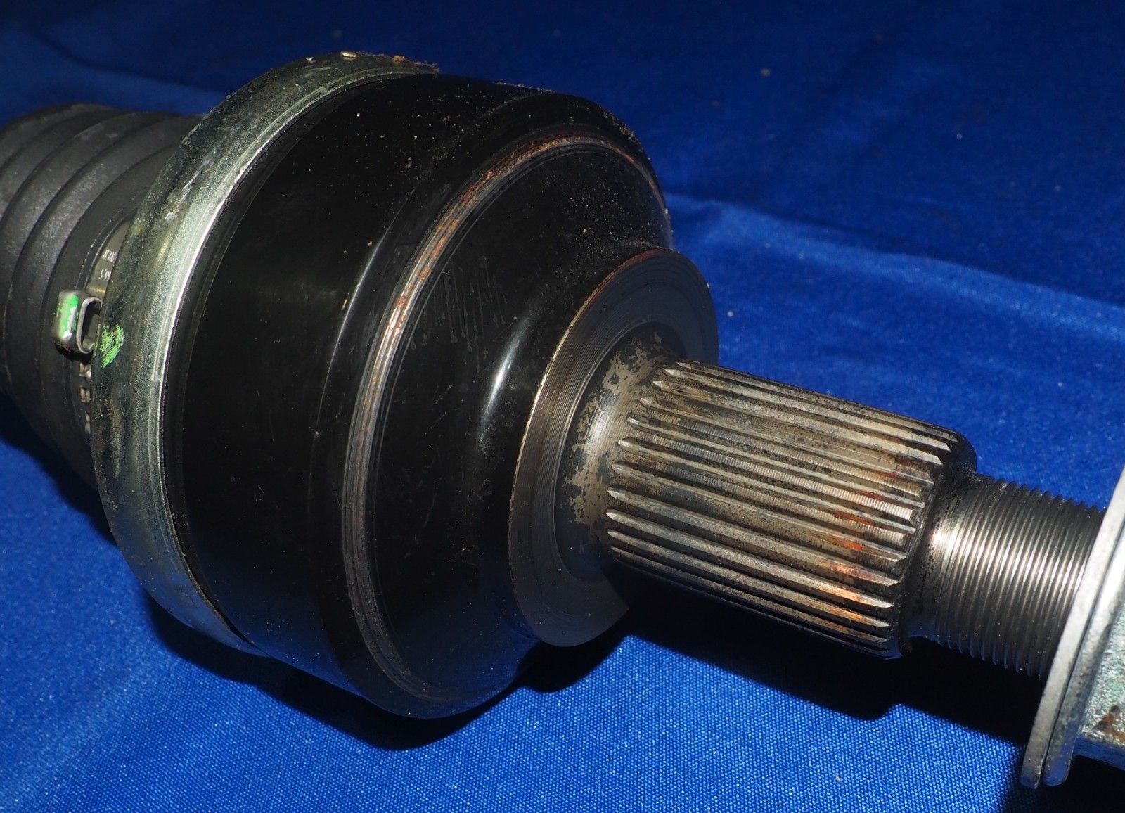 2022-2026 Maserati MC20 MCPura Rear Left or Right Axle Shaft OEM 1500 Mi *Note*