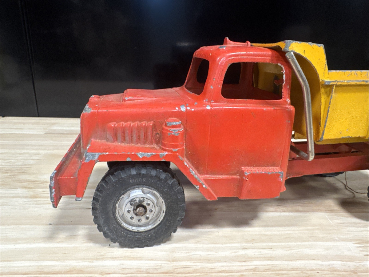 Vintage 1950's Hubley 10 In. Metal Dump Truck Red & Yellow #801 | eBay