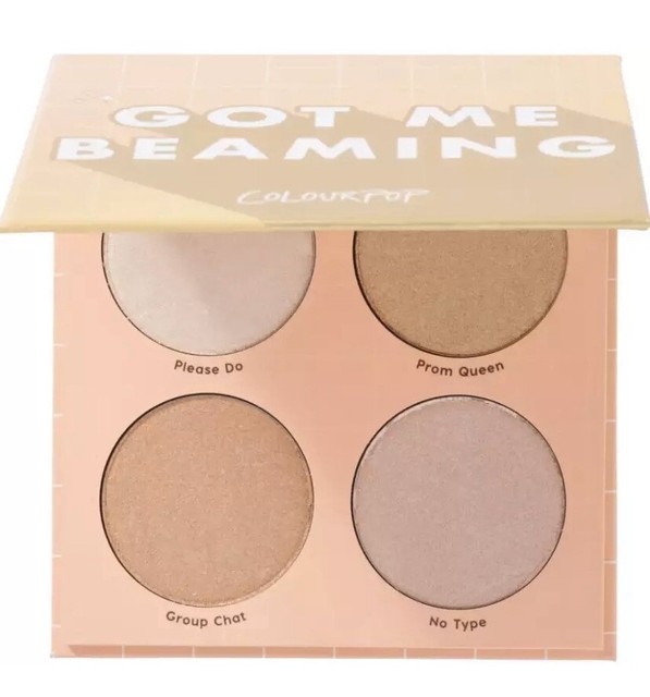 me on highlighter palette